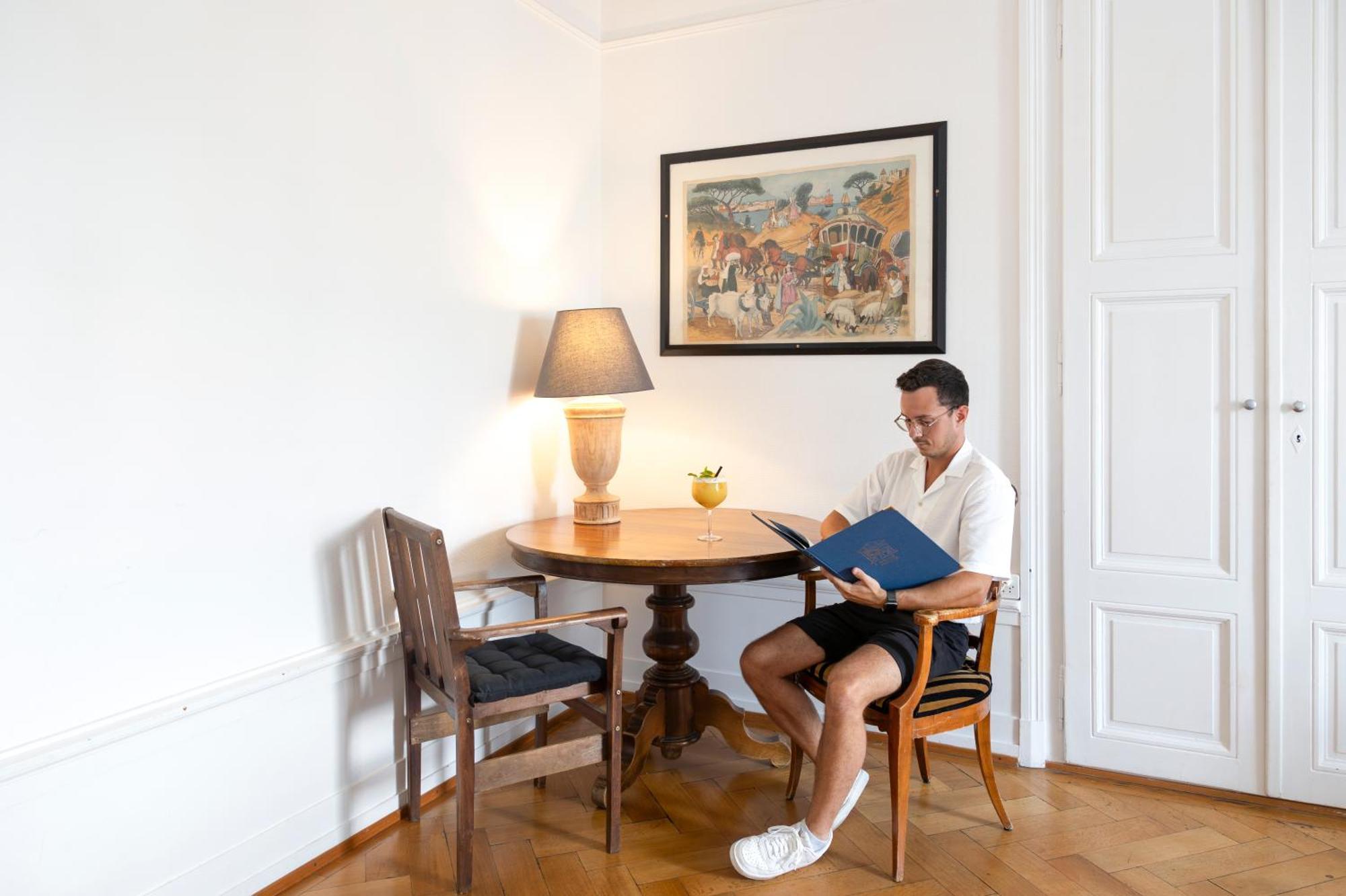 Vevey Hotel & Guesthouse ภายนอก รูปภาพ